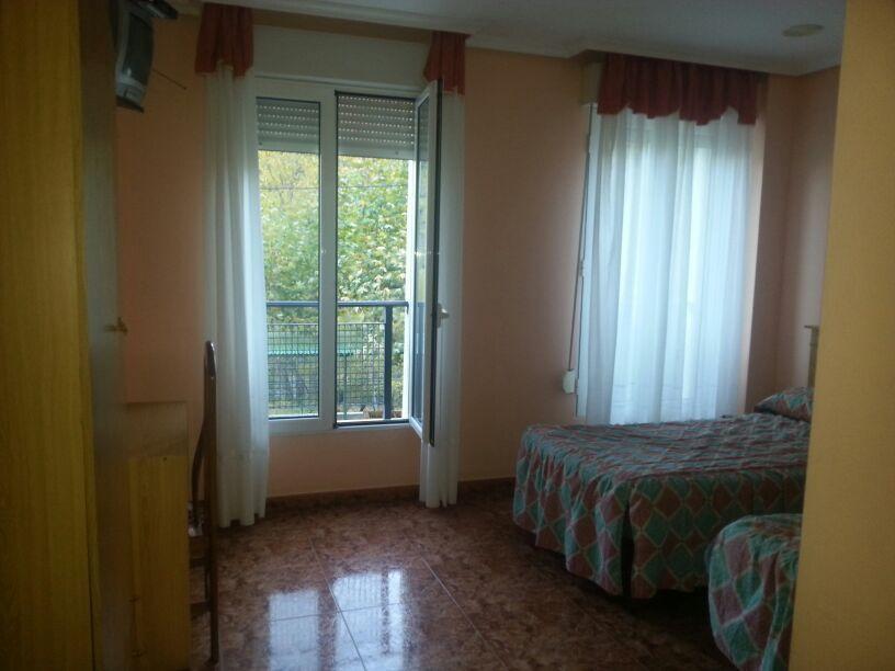Hotel Durtzi Sobron Ngoại thất bức ảnh